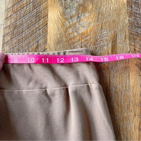 Nine West Camel Pull On Pencil Skirt Small | Stretch Knit Midi Work Minimalist - Picture 6 of 8